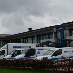 Personenbus huren in Steenwijk Personenbus huren in Steenwijk