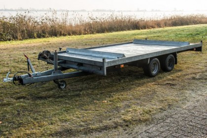 Auto ambulance huren in Friesland?